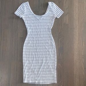 Charlotte Russe Grey and White Stretchy Dress-Midi Sz S